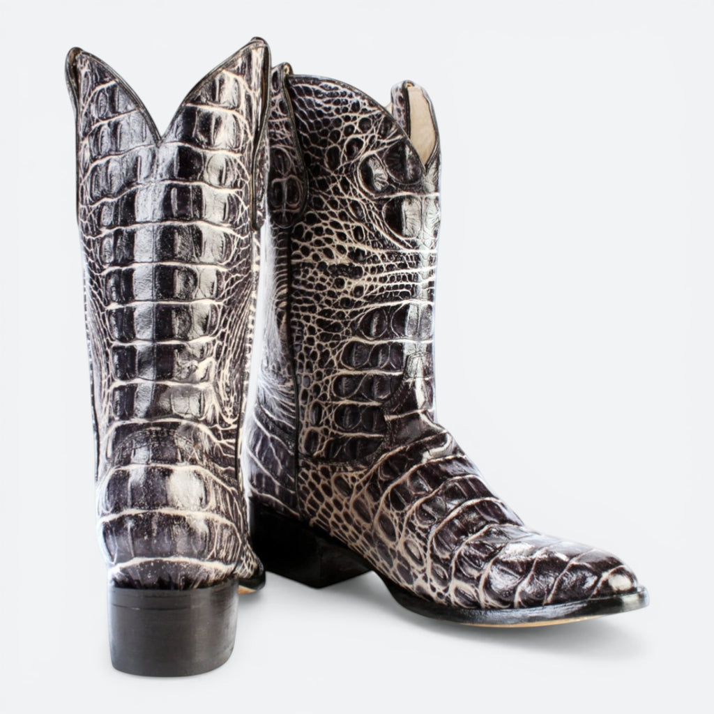 VEARI Bicolor Black alligator leather western boots with full leather lining and sole.