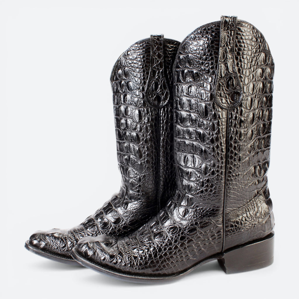 VEARI Buitre Western Boots in black alligator leather with full leather lining and sole.