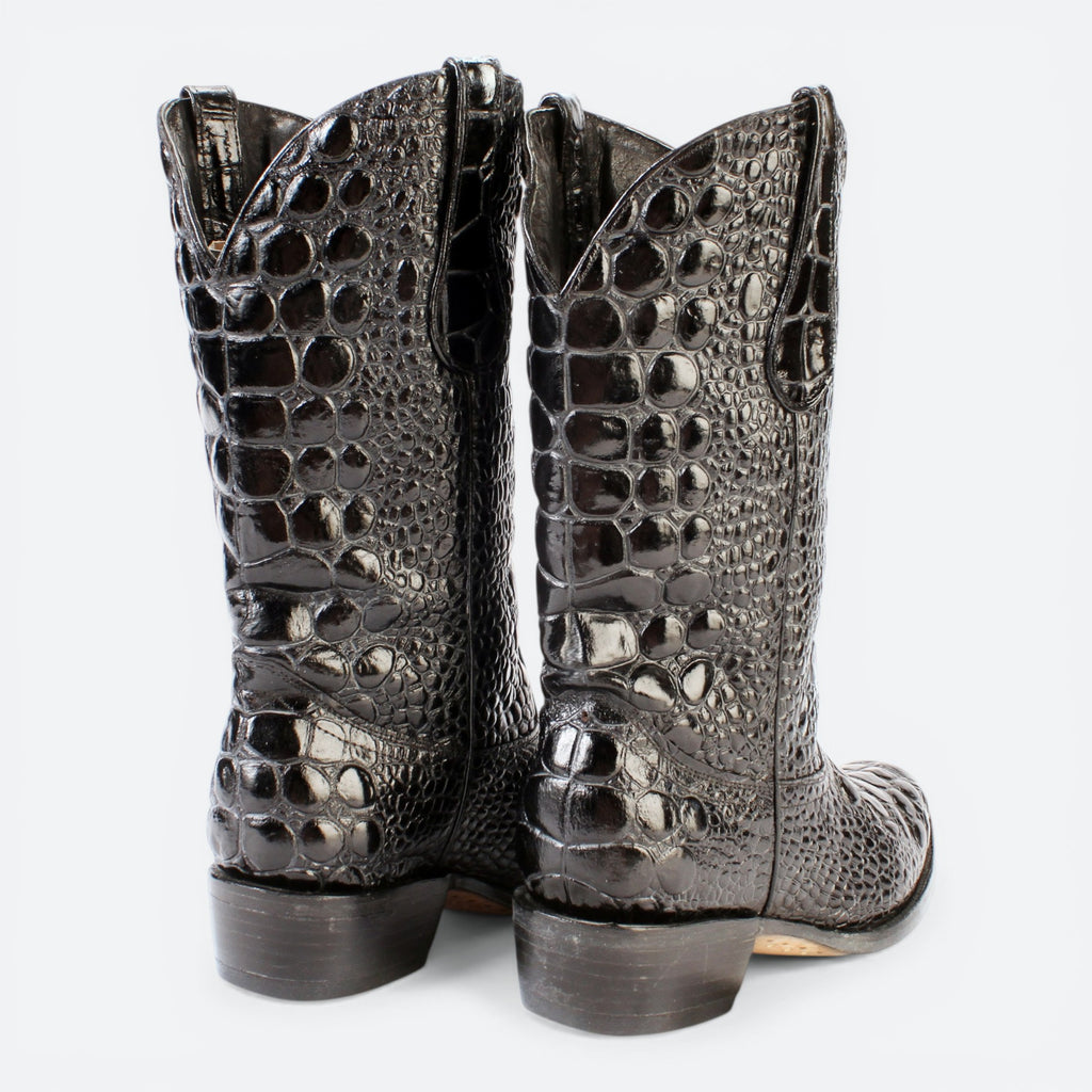VEARI Buitre Western Boots in black genuine leather with crocodile design. Full leather lining and sole.