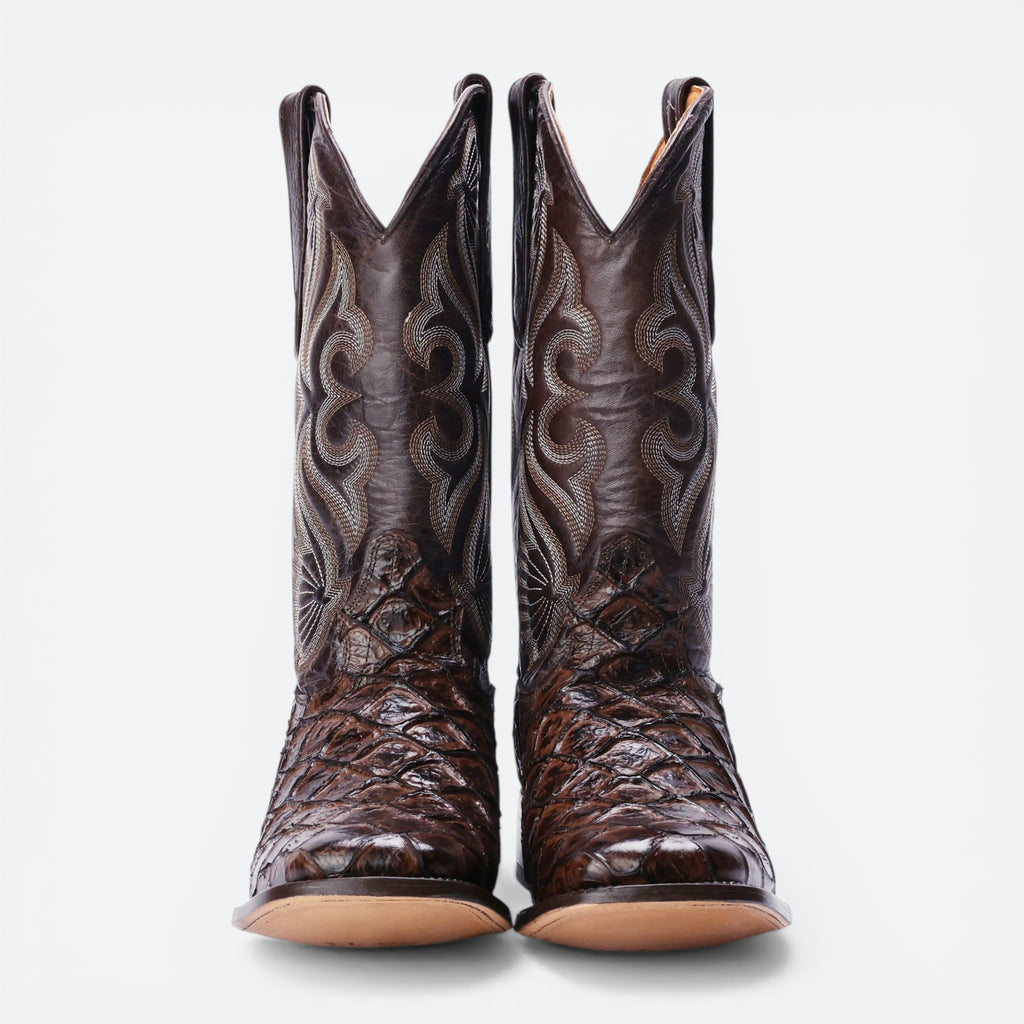 VEARI Buitre Rodeo Western Boots in brown sea bass leather with intricate stitching and full leather lining.