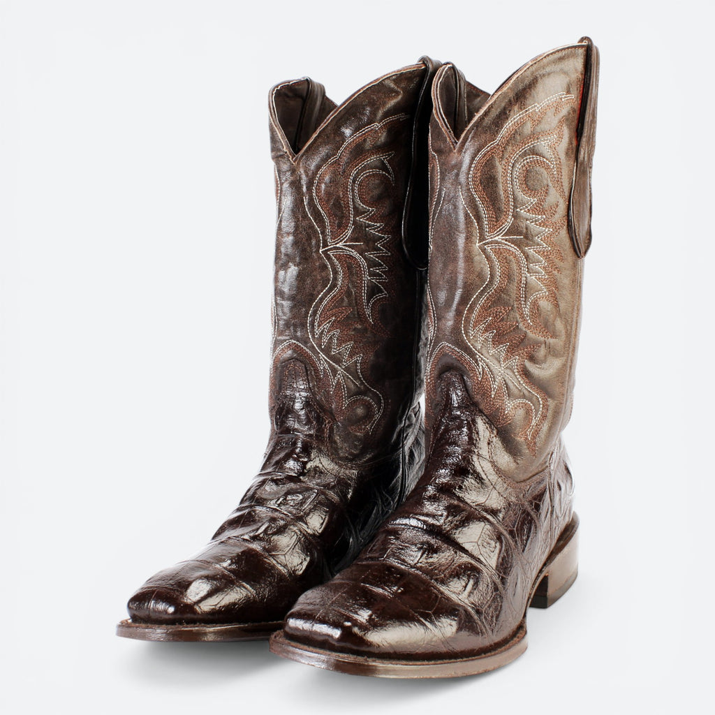 VEARI Buitre Rodeo Western Boots in dark brown genuine hornback crocodile leather with white stitching and leather sole.